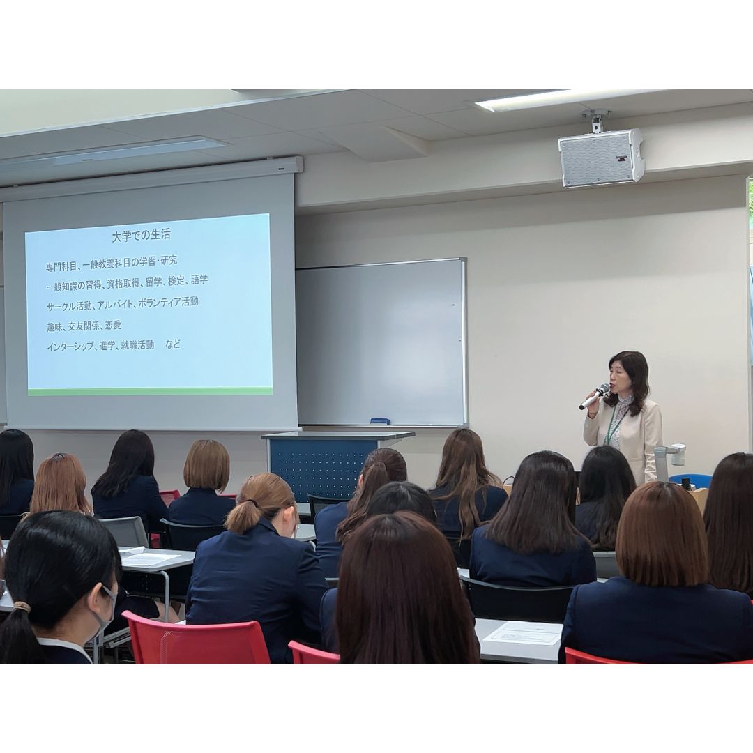 生活環境学入門の授業でマナー講座を開催しました！