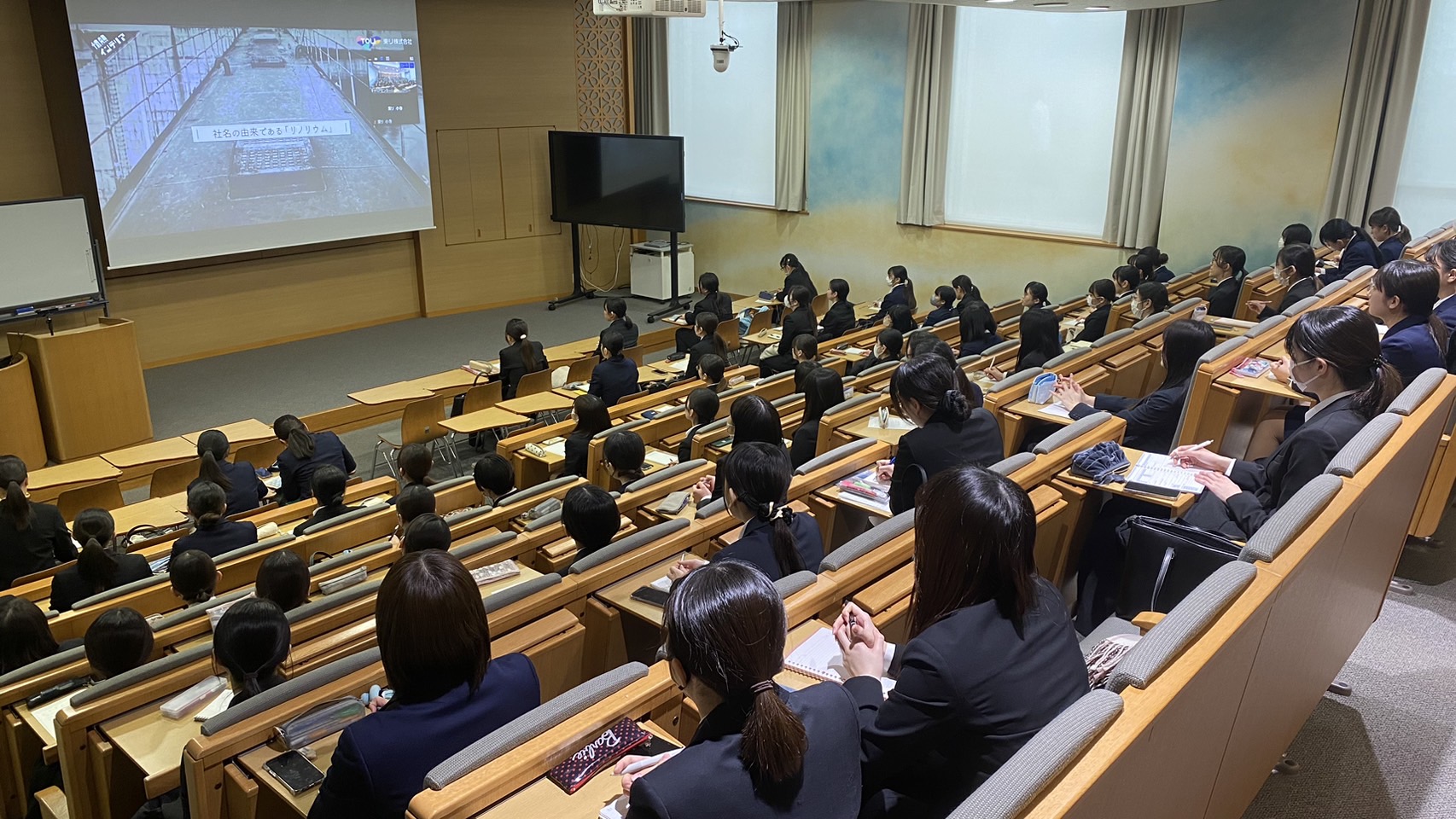 【３年生対象】2/1～29 冬季学内企業セミナーを実施しました