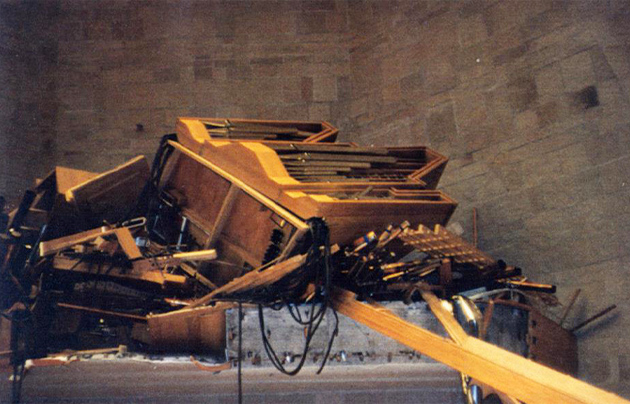 Pipe organ in Ashihara Hall was completely destroyed.