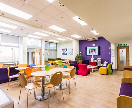 English Plus Interior Design Workshop in London(Wimbledon School of English)